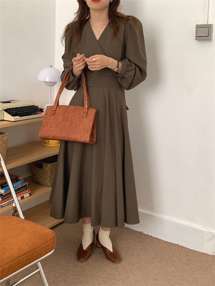 一気に大人モード 気質 Vネック パフスリーブ 受け取って腰 バンディング ロングセクション ワンピース