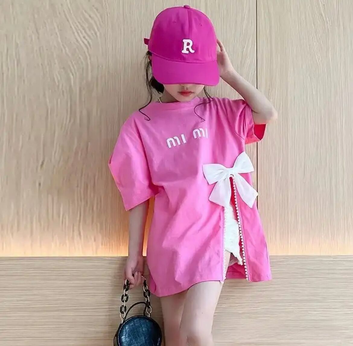 サイドリボンTシャツ