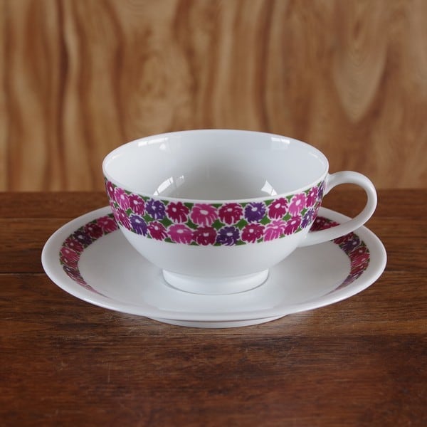 ドイツ製 ヴィンテージ食器 Arzberg アルツベルク 紫花柄 ティーカップ ソーサー 1 5 パープル レトロモダン 北欧風 大人かわいい アンティーク Flohmarkt フローマルクト