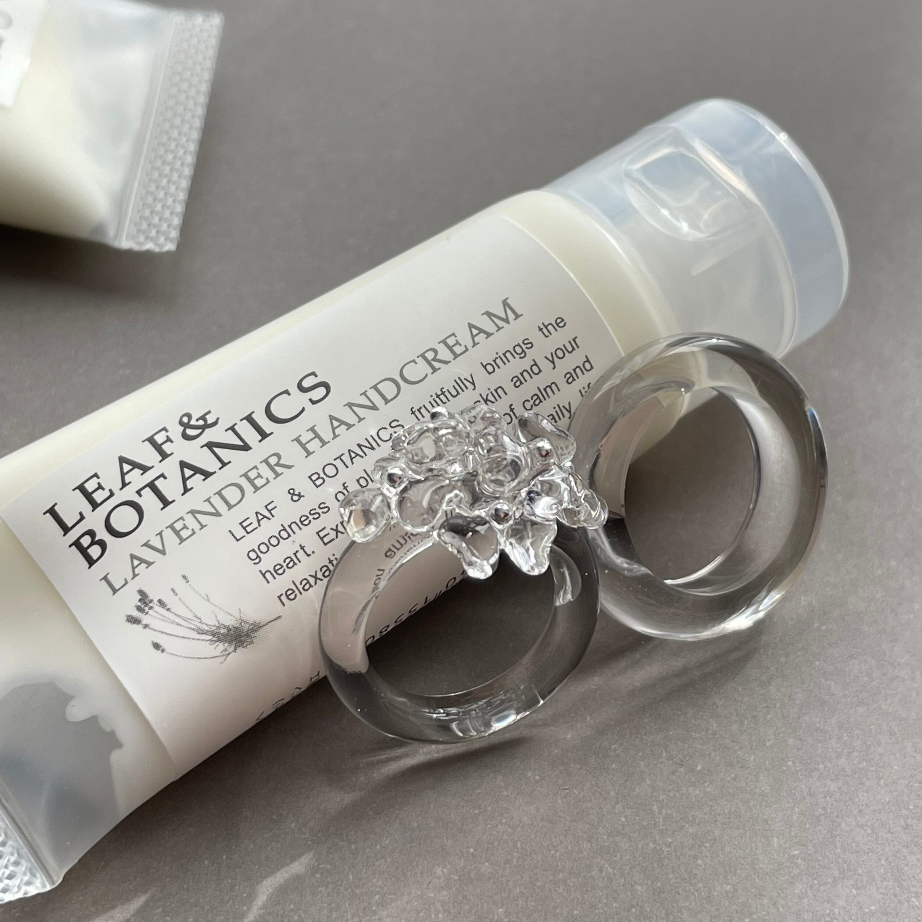 1-20号 いちばんシンプルなクリアリング レジン指輪 クリア 1-20号 いちばんシンプルなクリアリング レジン指輪 クリア