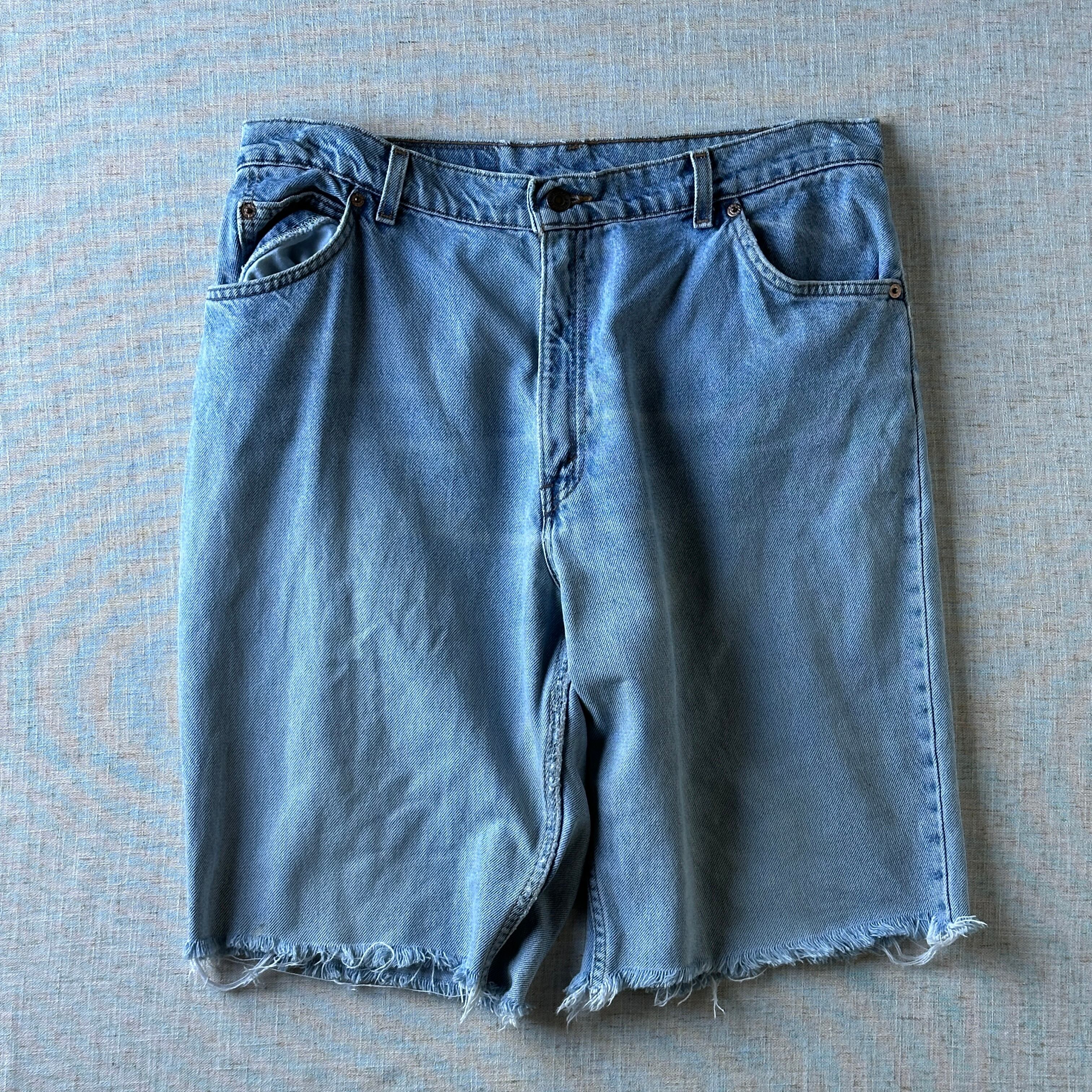 1993's Levi's 950 Denim Cut-off Shorts W34 USA