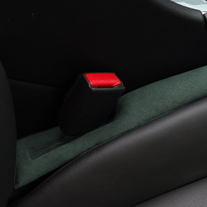 車用 シートコンソール 隙間 埋め クッション スエードレザー 小物落下防止 高級感 2本セット 4カラー 汎用 送料無料 欧車パーツ