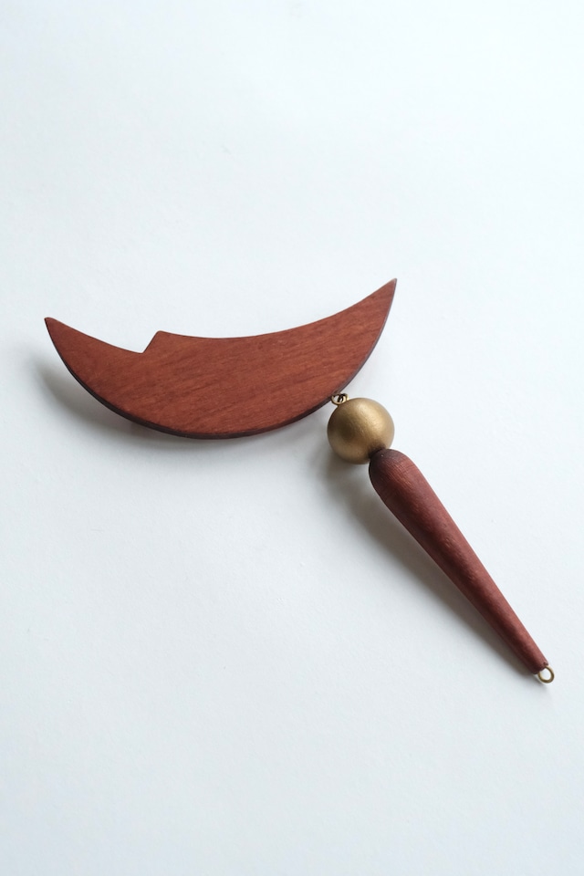 Aarikka crescent wood pendant brooch Aarikka crescent wood pendant brooch