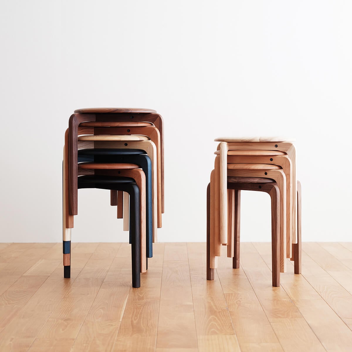 DENTO LISCO STOOL 3本脚 チェリー | Have Fun Furniture