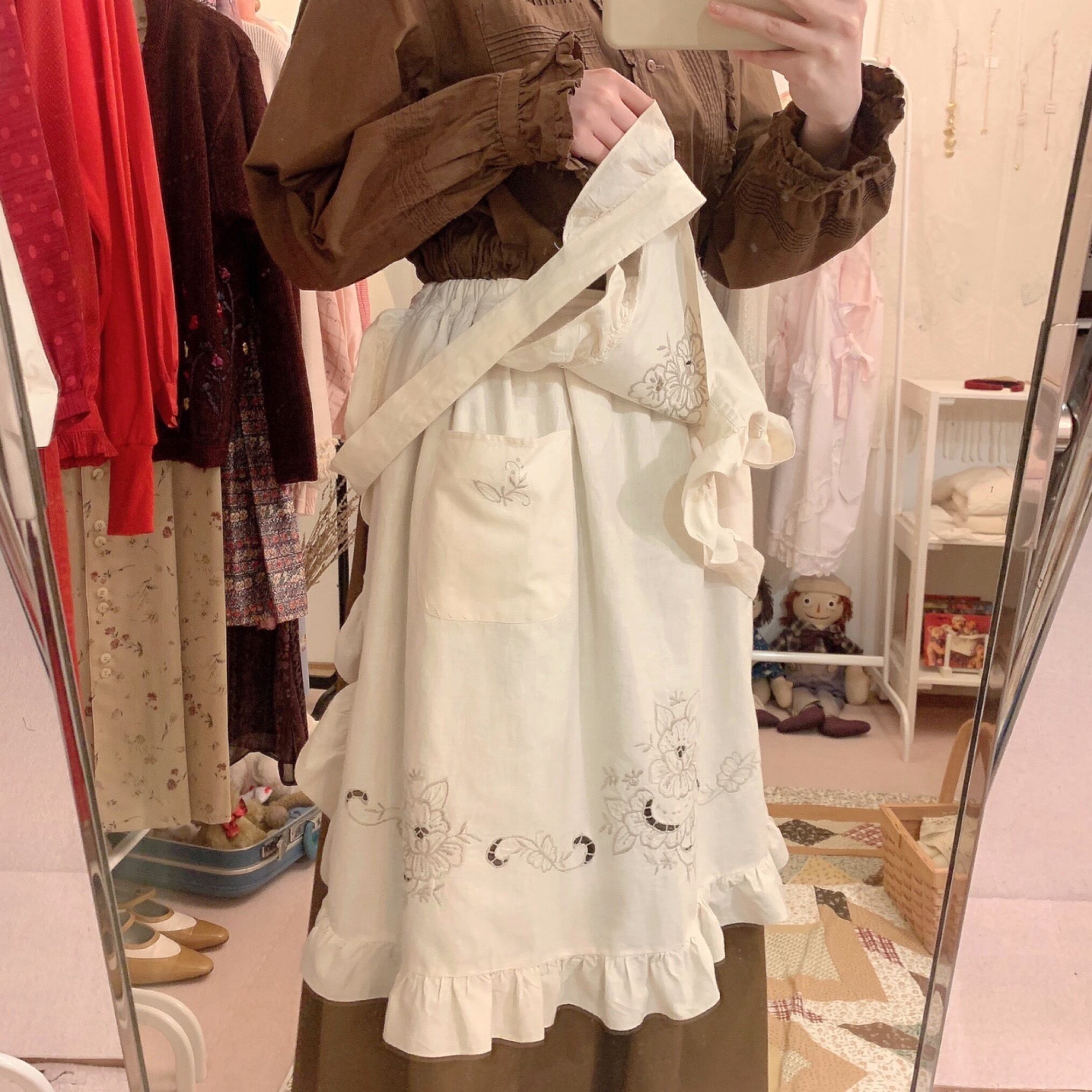 remake : chocolate brownie apron set up