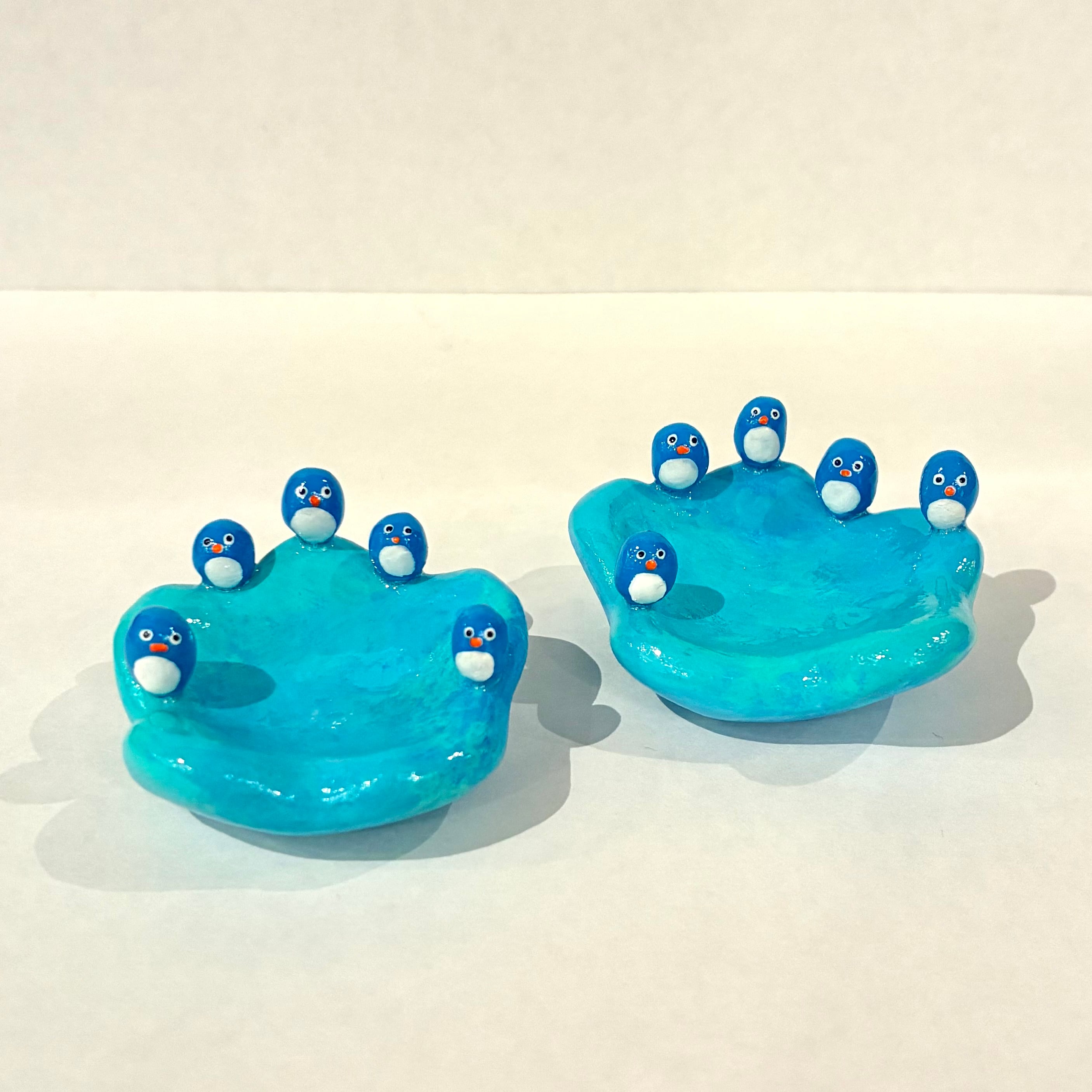 ayaneko/なんかいっぱいいるペンギン