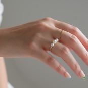 ＜Emi＞ 3粒あこやパールリング GEKKOU【K10】