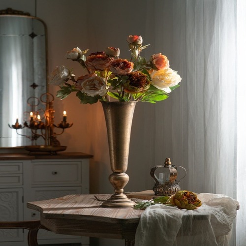 花瓶 アンティーク クラシック 装飾 取っ手付き フラワーベース ヴィンテージ風 レトロ インテリア 花器 トロフィー型 エレガント 高級感 置物