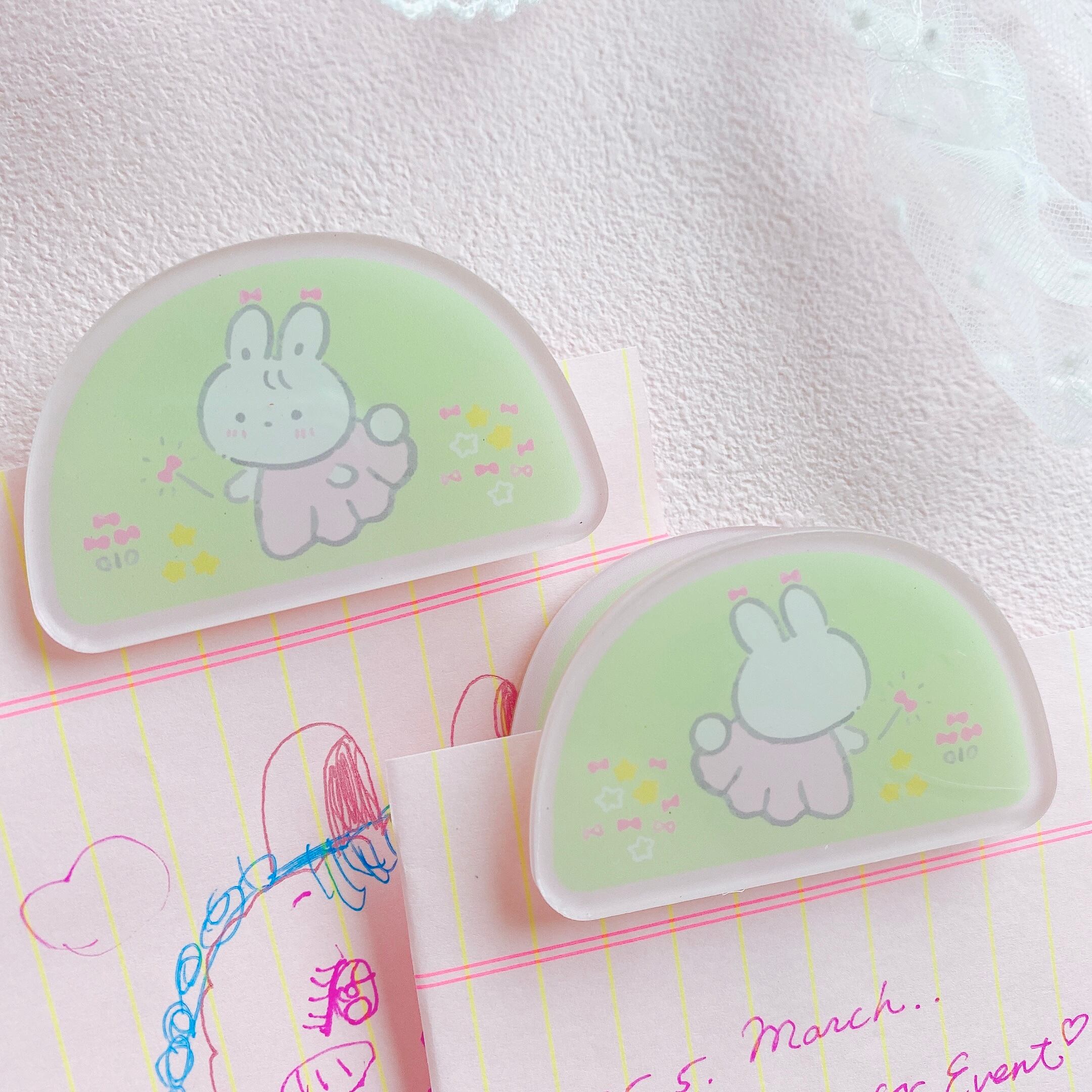 バレエうさぎのアクリルクリップ(かまぼこみどり)