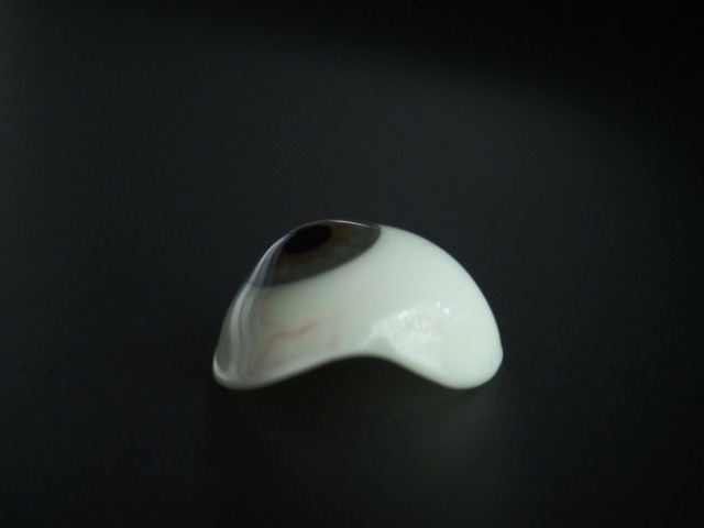 義眼  142