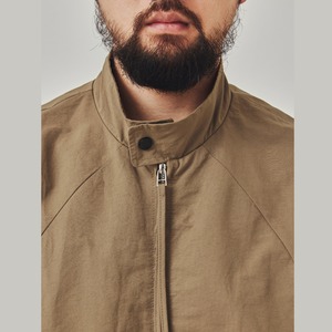 ミニマル スタンドカラー ジップブルゾン K5424