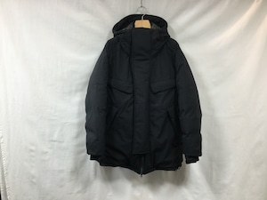 NANGA"MOUNTAIN BELAY COAT BLACK