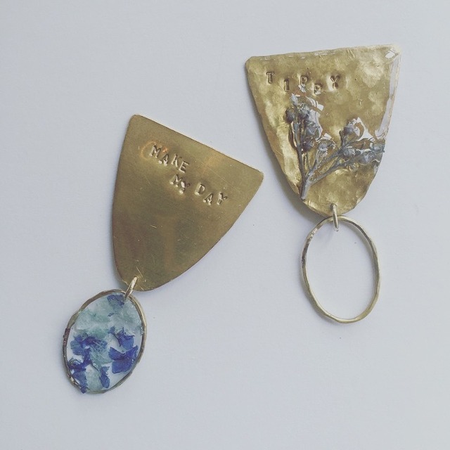 plate earrings / pierce