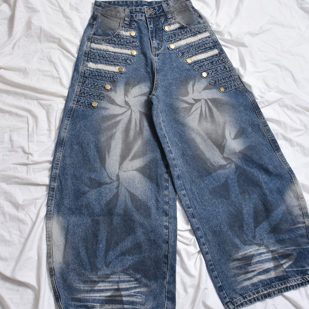 【10/16新着】DIRTYナポレオンバレルデニムパンツ