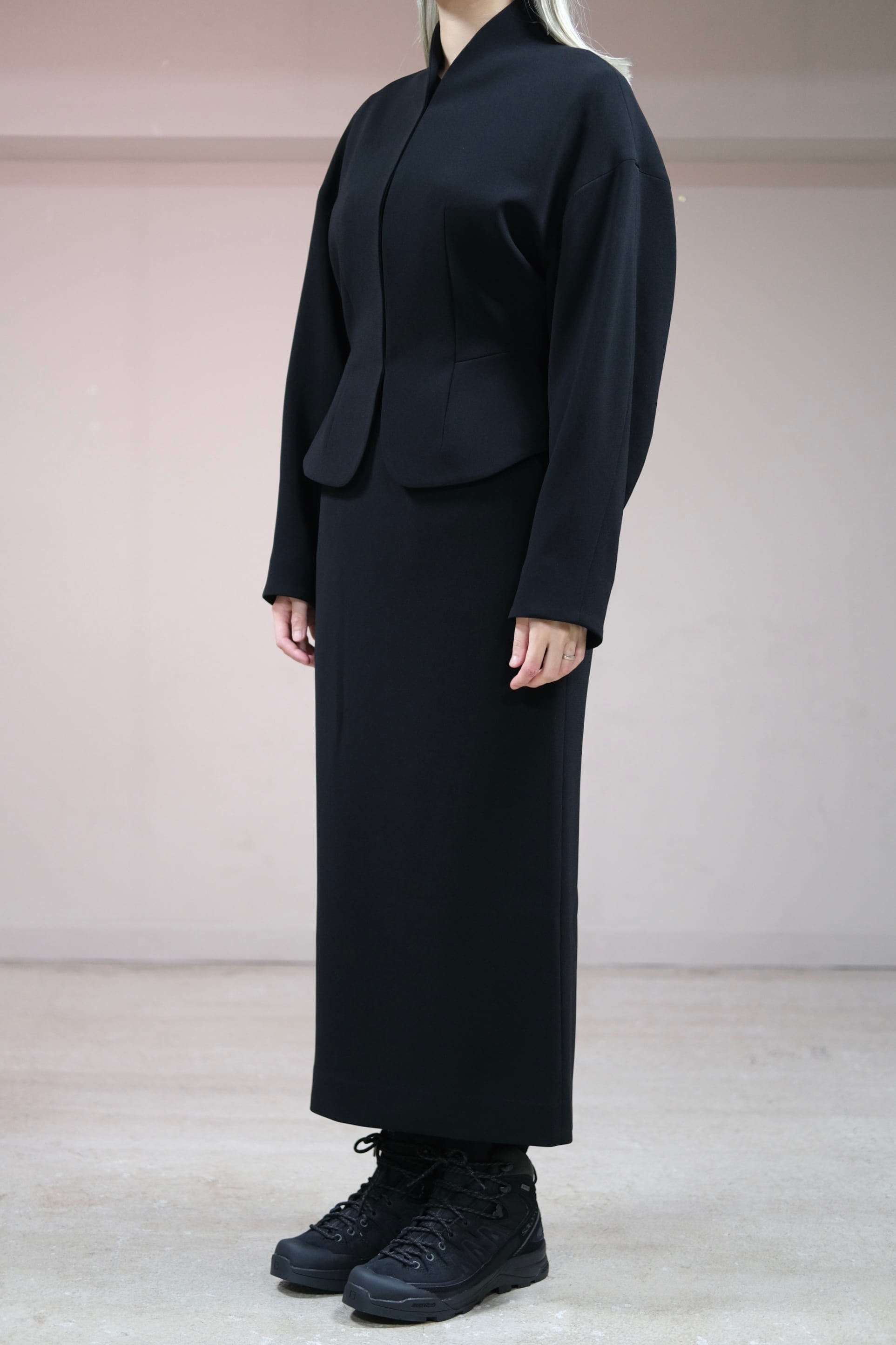 Mame Kurogouchi】acetate polyester 1-line skirt | loop