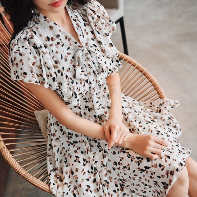 シフォンボウタイワンピース ワンピース リボンタイ ボウタイ 花柄 半袖 ミニ丈 フェミニン ガーリー 大人ガーリー 大人カジュアル カジュアル 夏 春 Op 0848 Y Hapi Hapi Girl ハピ ガル