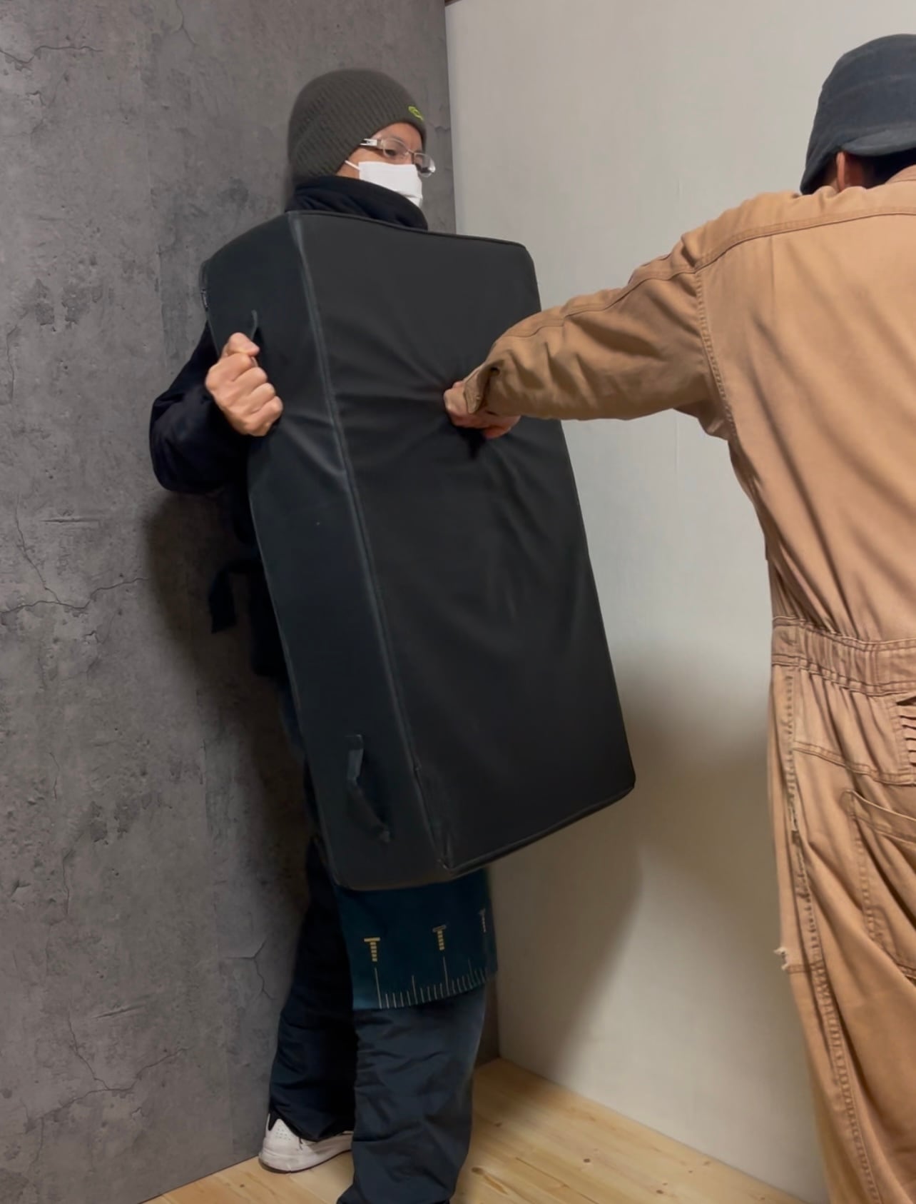 【サンドバッククッション】サンドバックがソファに大変身！ サンドバッククッション】サンドバックがソファに大変身