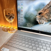 準美品/ HP Laptop 15s/メモリ32GB/Ryzen 5 5500U/SSD512GB/オシャレピンク/ノートパソコン