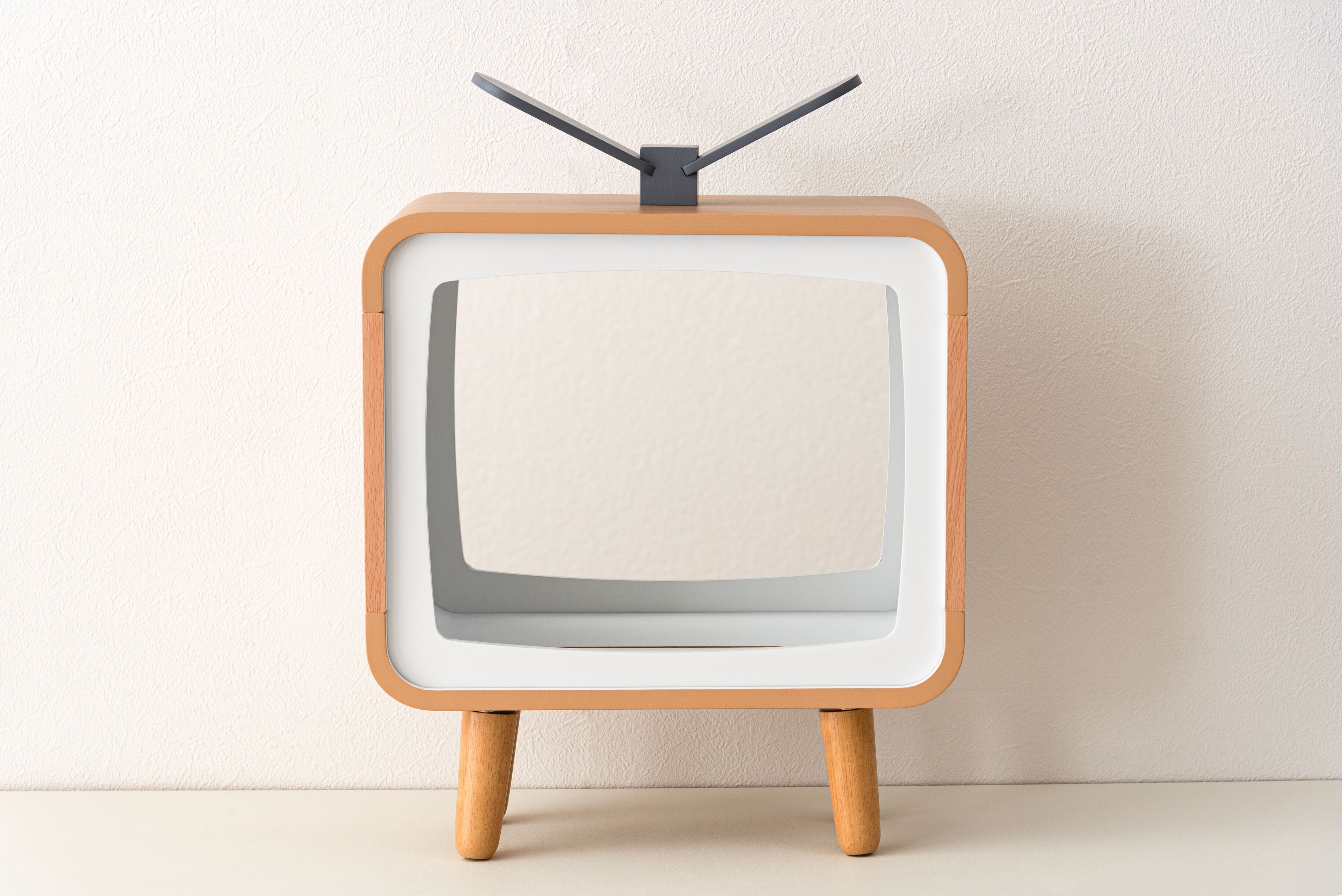 推し活専用家具】レトロテレビラック【メーカー直送・送料込み
