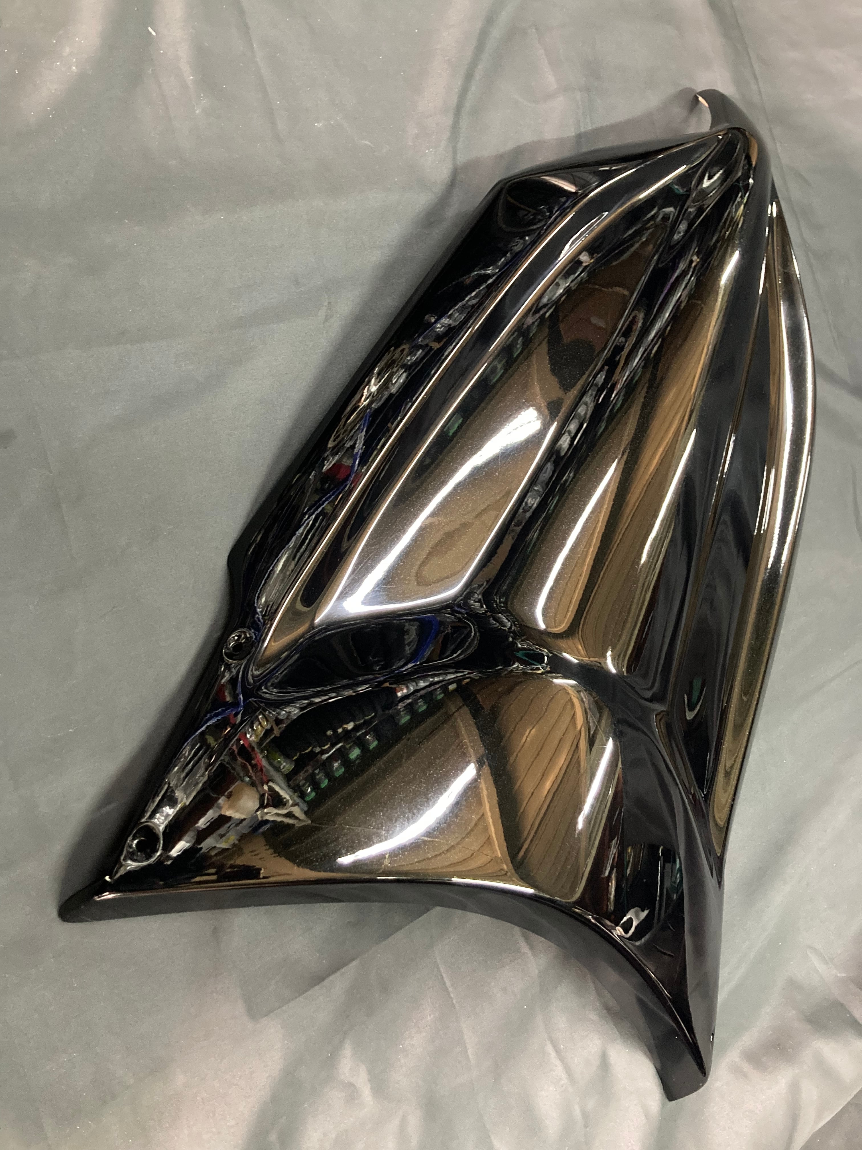 訳あり マグザム エアロフェイス V1 ウォーリアーズ 純正ペイント済み - 画像4