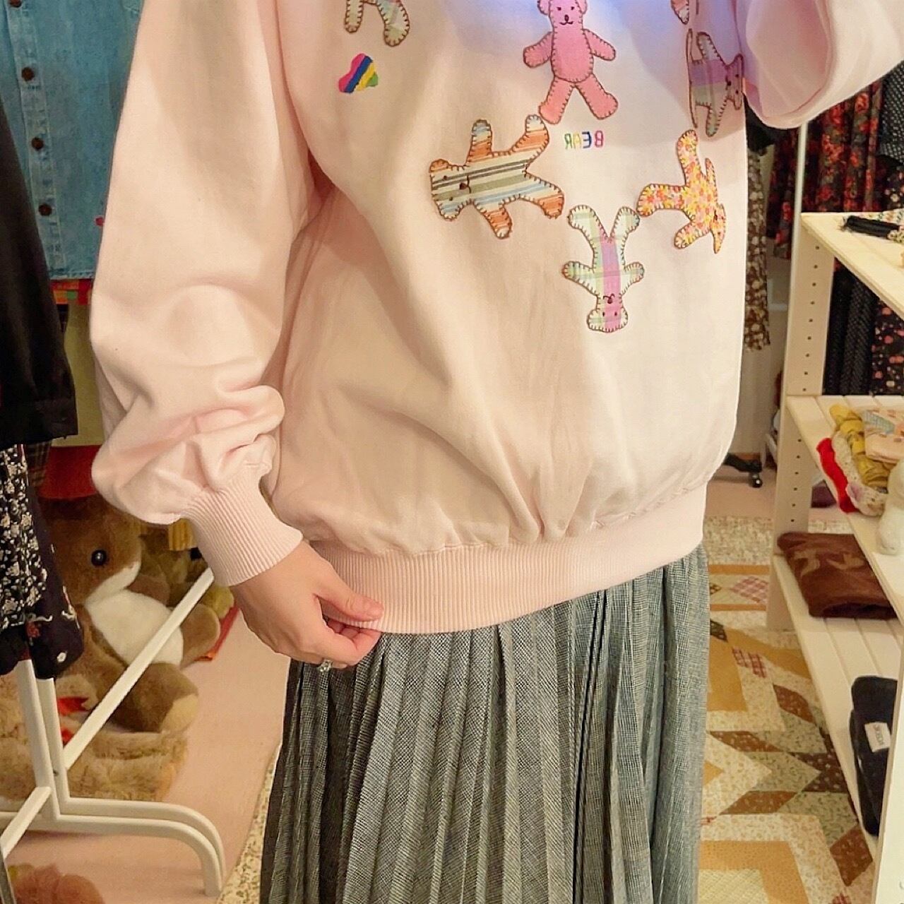 bear patchwork pink sweat