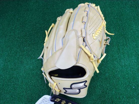 SSK(エスエスケイ)硬式グラブ投手用 右投用 CTG-313F スペシャルオーダー 西 勇輝 モデル