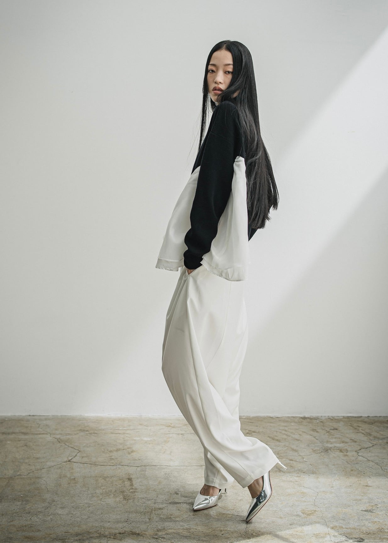 cocoon pants / white | Lig.