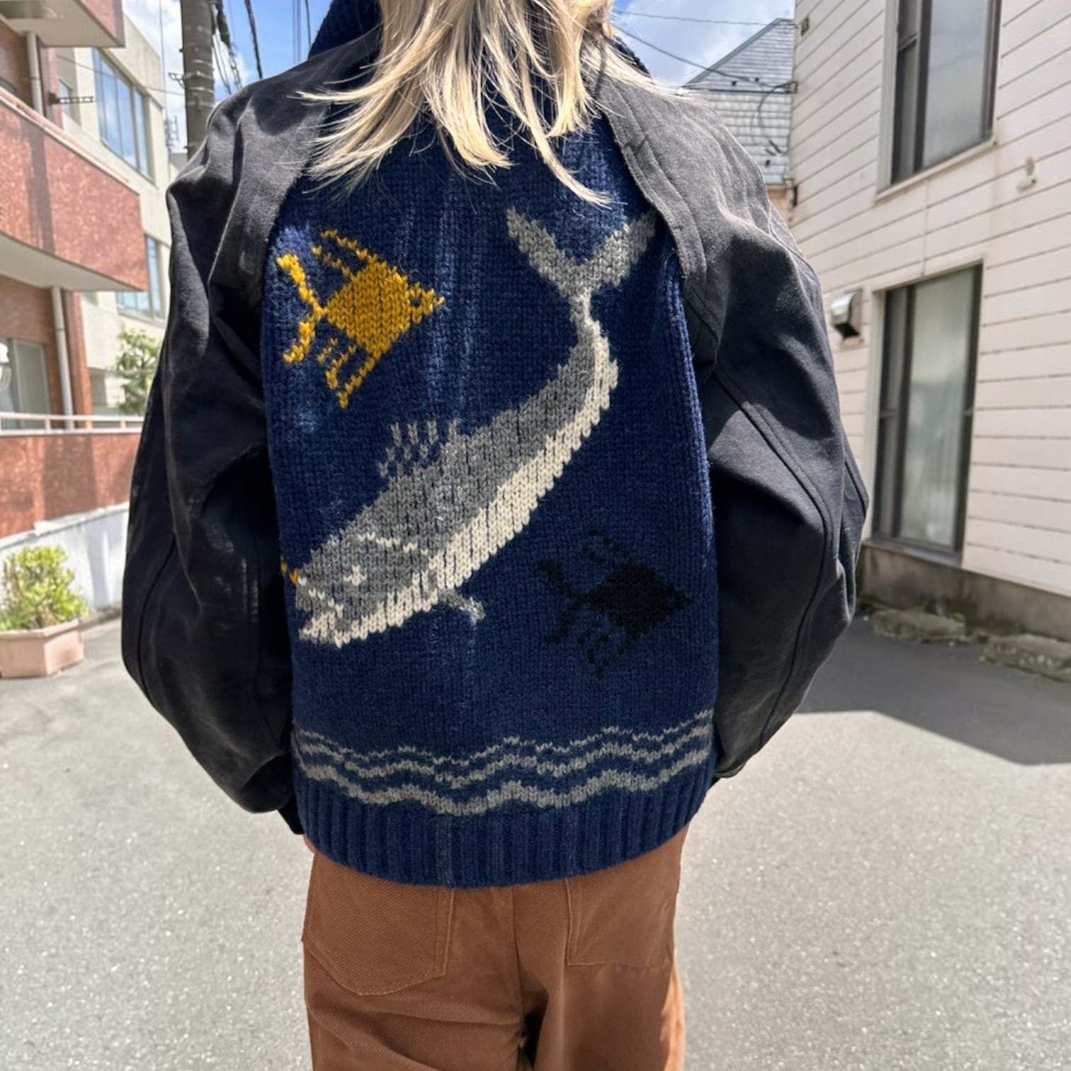 KHOKI  [COMBINATION COWICHAN SWEATER]
