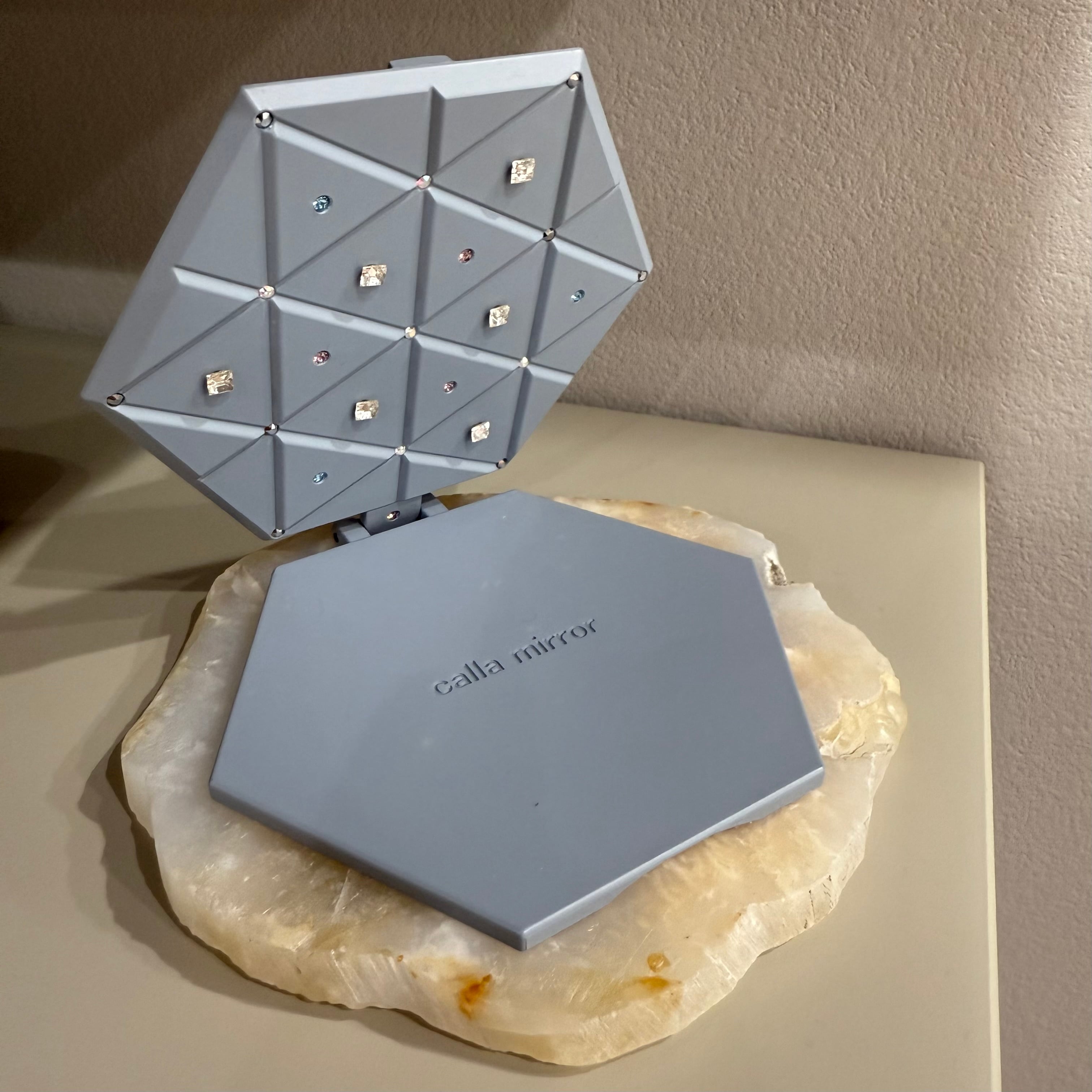 2月3月4月誕生石shizuku(拡大鏡あり+660円) | CALLA MIRROR