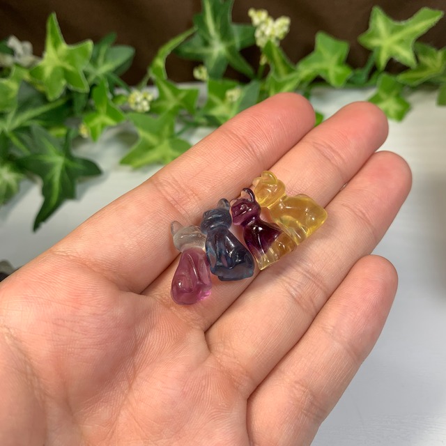 フローライトねこちゃんの集い場~青いリンゴがなるペリドットツリー~