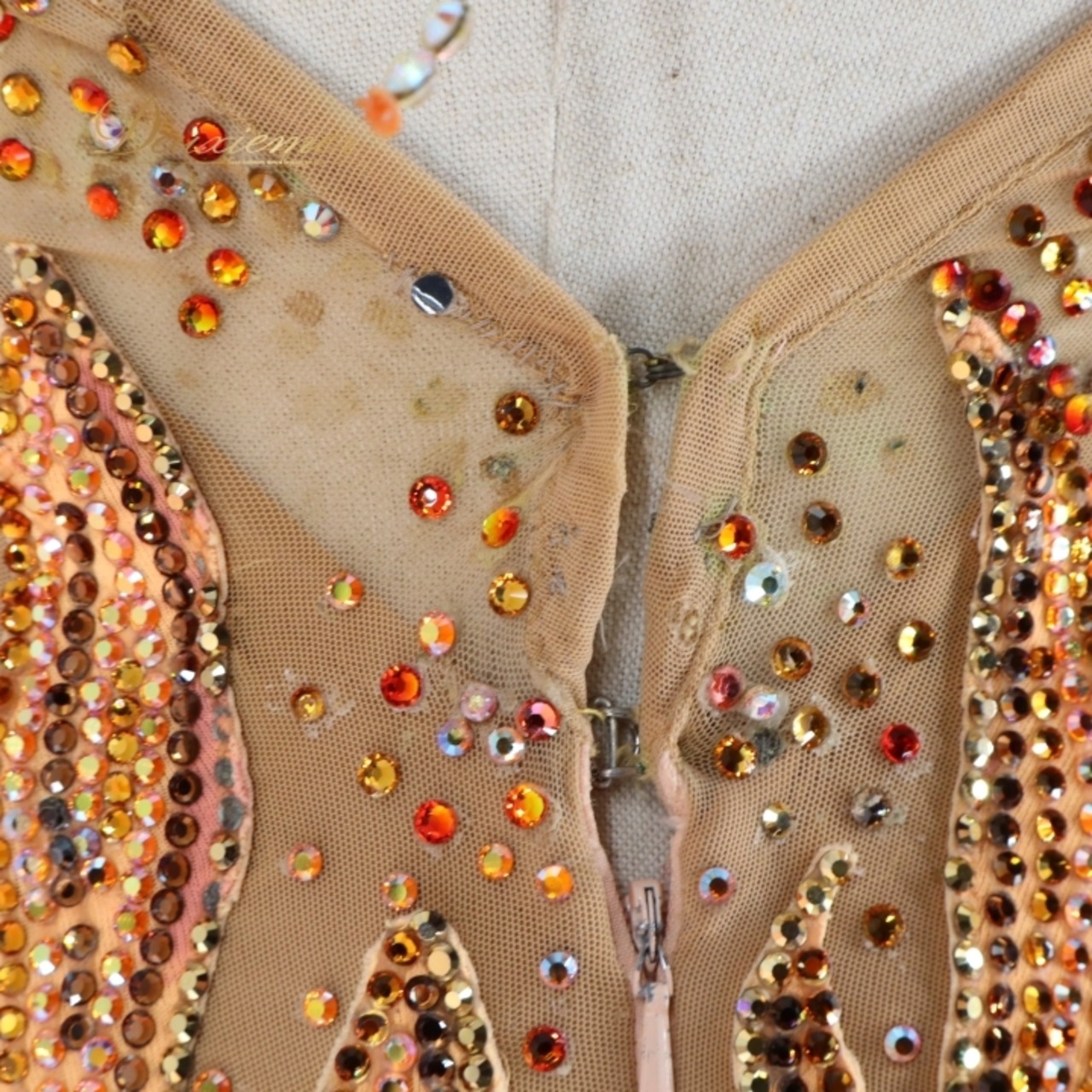 社交ダンス 衣装 クリスアン chrisanne スタンダード ドレス スタンダードドレス ワンピース オレンジ系 デモ 競技 発表会 パーティ イングランド製 豪華 鮮やか おしゃれ デザイン 競技用 ドレスアップ エレガント ダンスパーティー