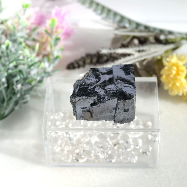 【現実化と強い守護をもたらす“地の鉱石”】ガレナ（方鉛鉱） T6_4