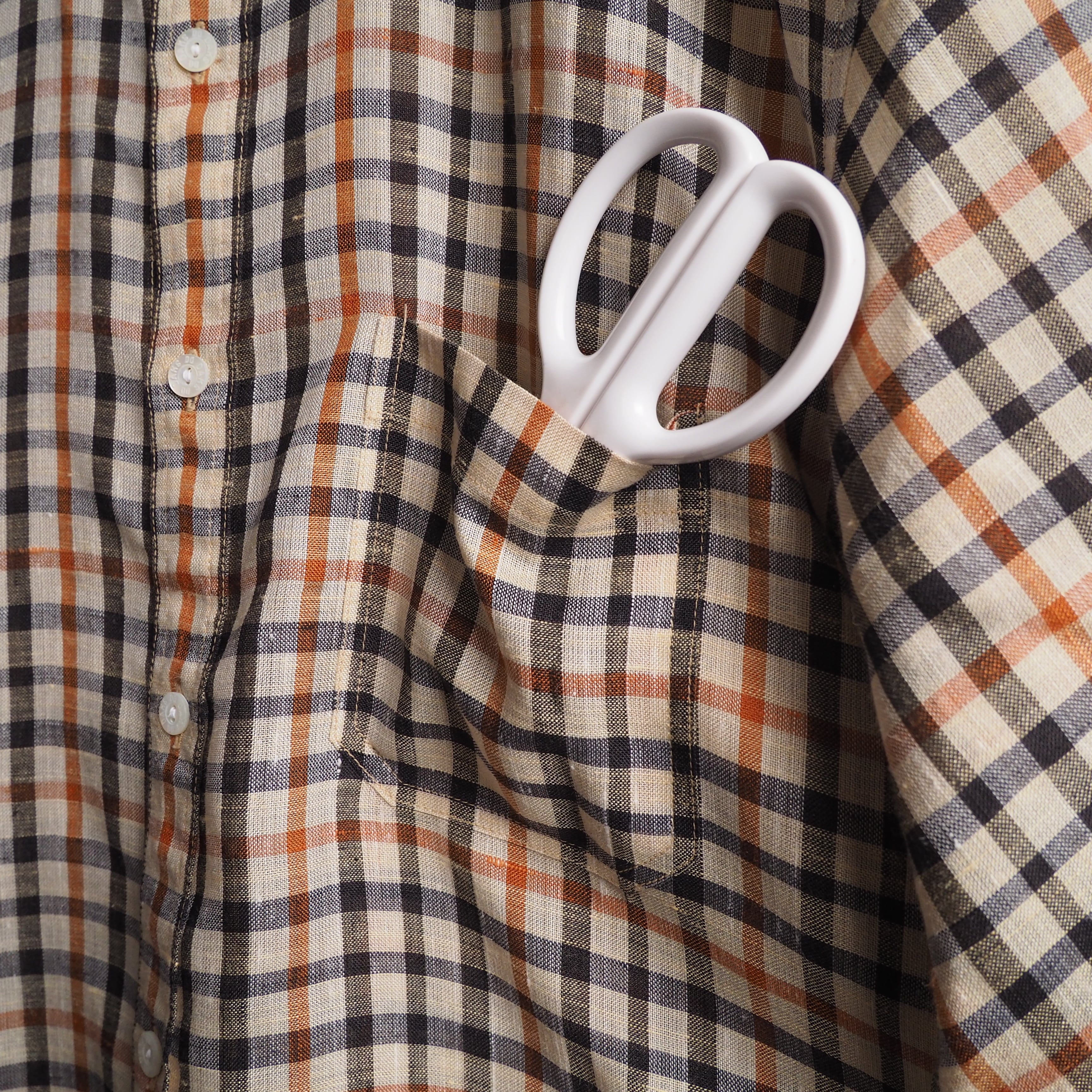 1980s ” Old DAKS ” House check pattern Design vintage loose linen mix shirt