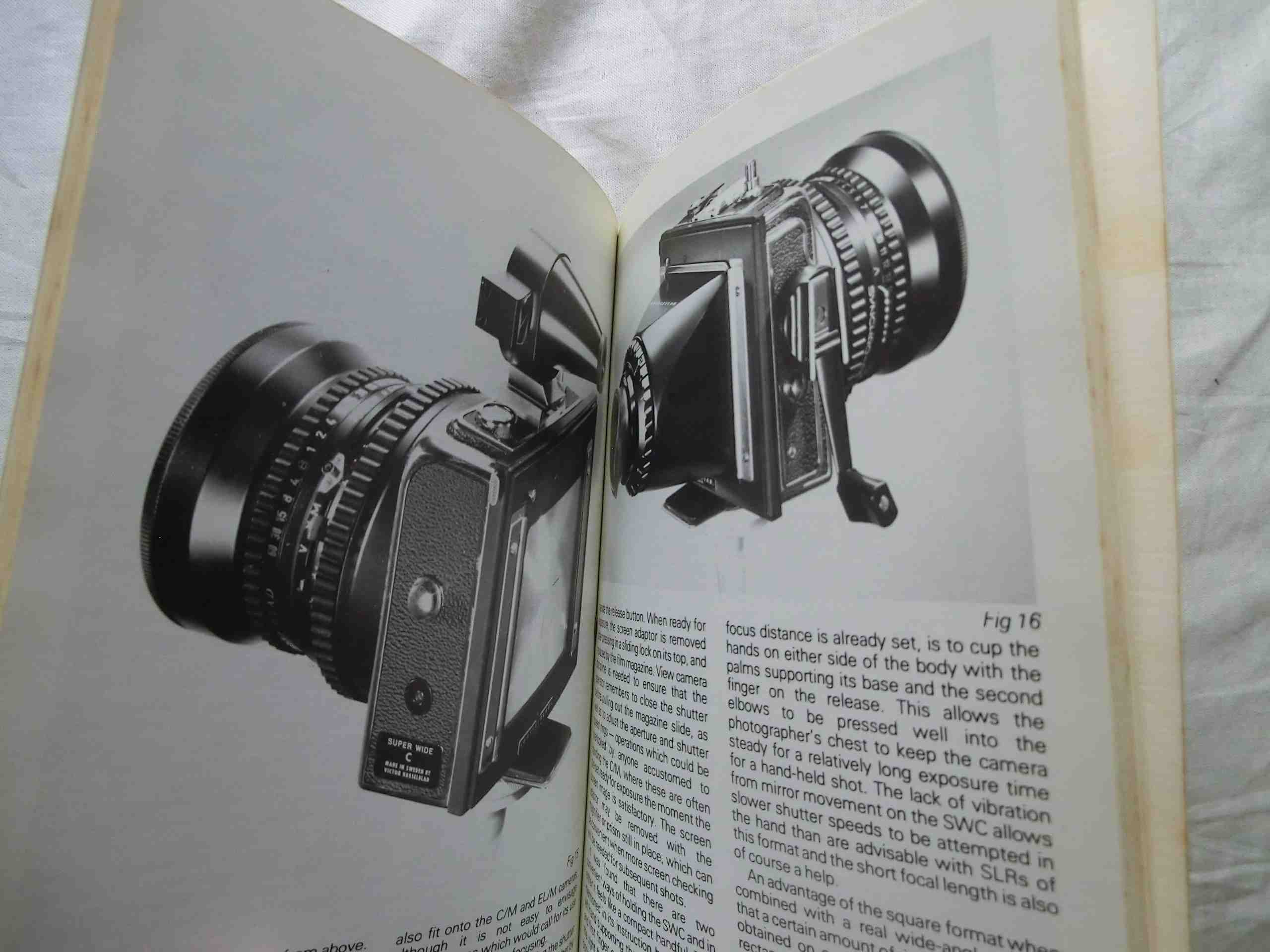 ハッセルブラッド ハッセルブラッドの中判カメラの歴史を巡る旅は、この一台のフィルム 【カメラ・洋書】 カメラ ヴィンテージ 洋書