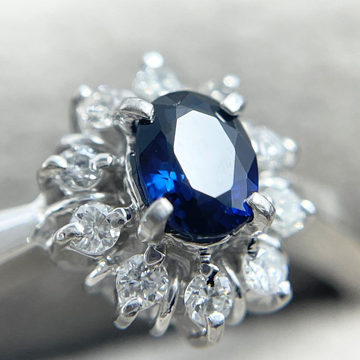 Pt900 天然サファイア 0.31ct 天然ダイヤモンド 0.11ct リング