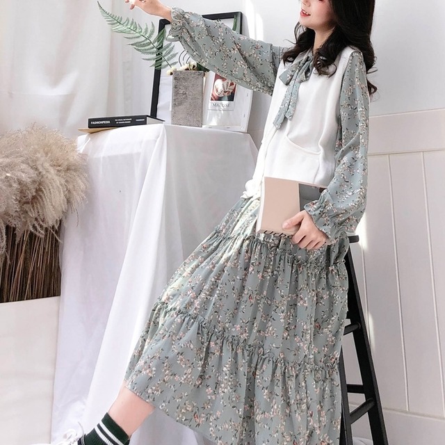 セットアップ ツーピース ワンピース ニット ベスト 長袖 ロング丈 ティアード 小花柄 秋 冬 春 上品 リボン お出かけ 旅行 女子会 韓国 韓国ファッション オルチャン 可愛い Fa129 Musubi Me 韓国 オルチャン レディースファッションのお店 セットアップ ツーピース ワンピース ニット ベスト 長袖 ロング丈 ティアード 小花柄 秋 冬 春 上品 リボン お出かけ 旅行 女子会 韓国 韓国ファッション オルチャン 可愛い Fa129 Musubi Me 韓国 オルチャン レディースファッションのお店