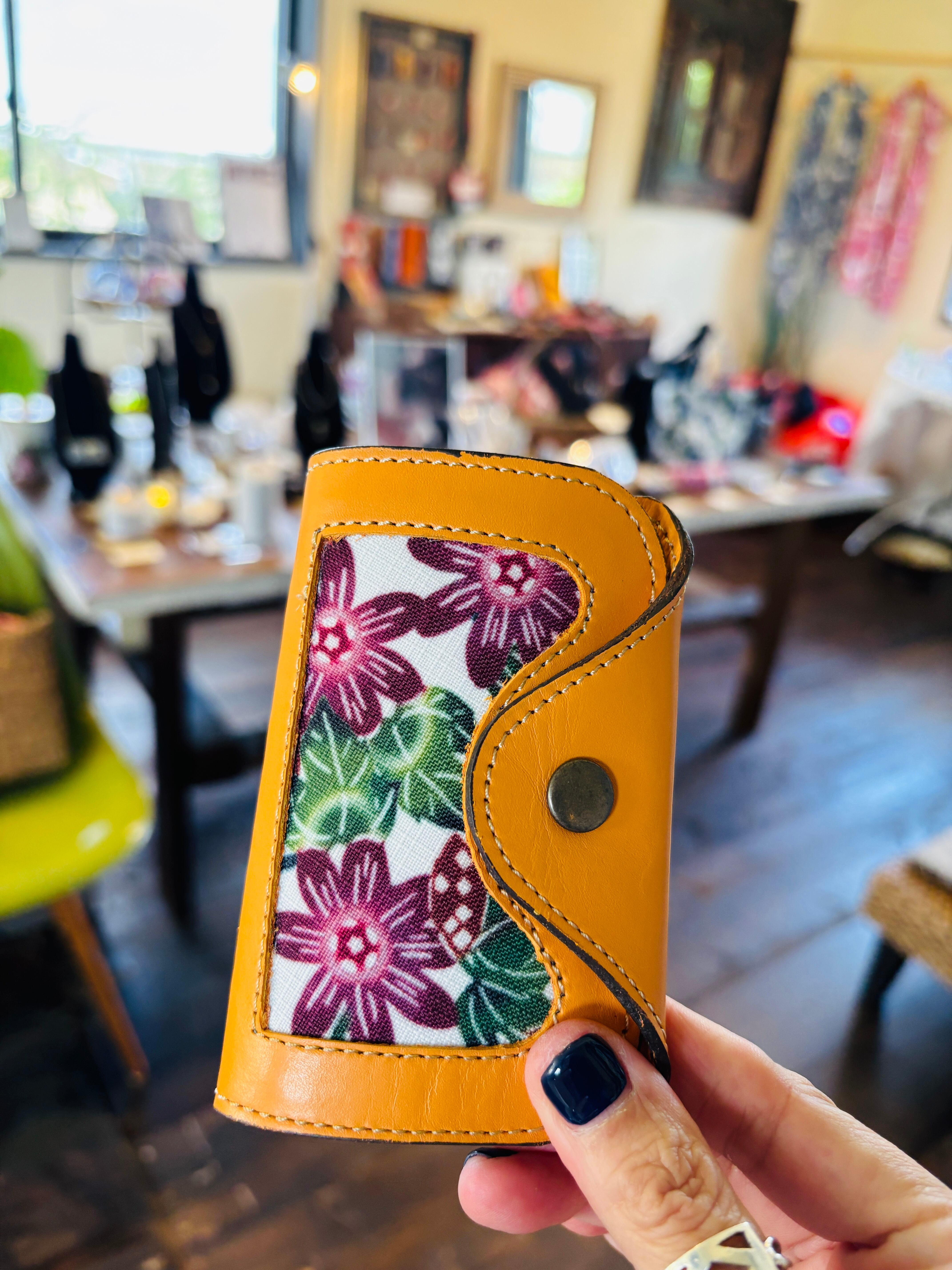 本革キーケース