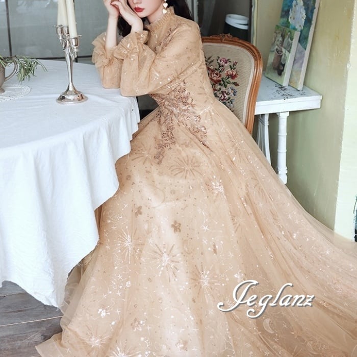 パーティ イブニングドレス 立ち襟 編み上げ キラキラ ラメ 光沢感(M9041)ζ