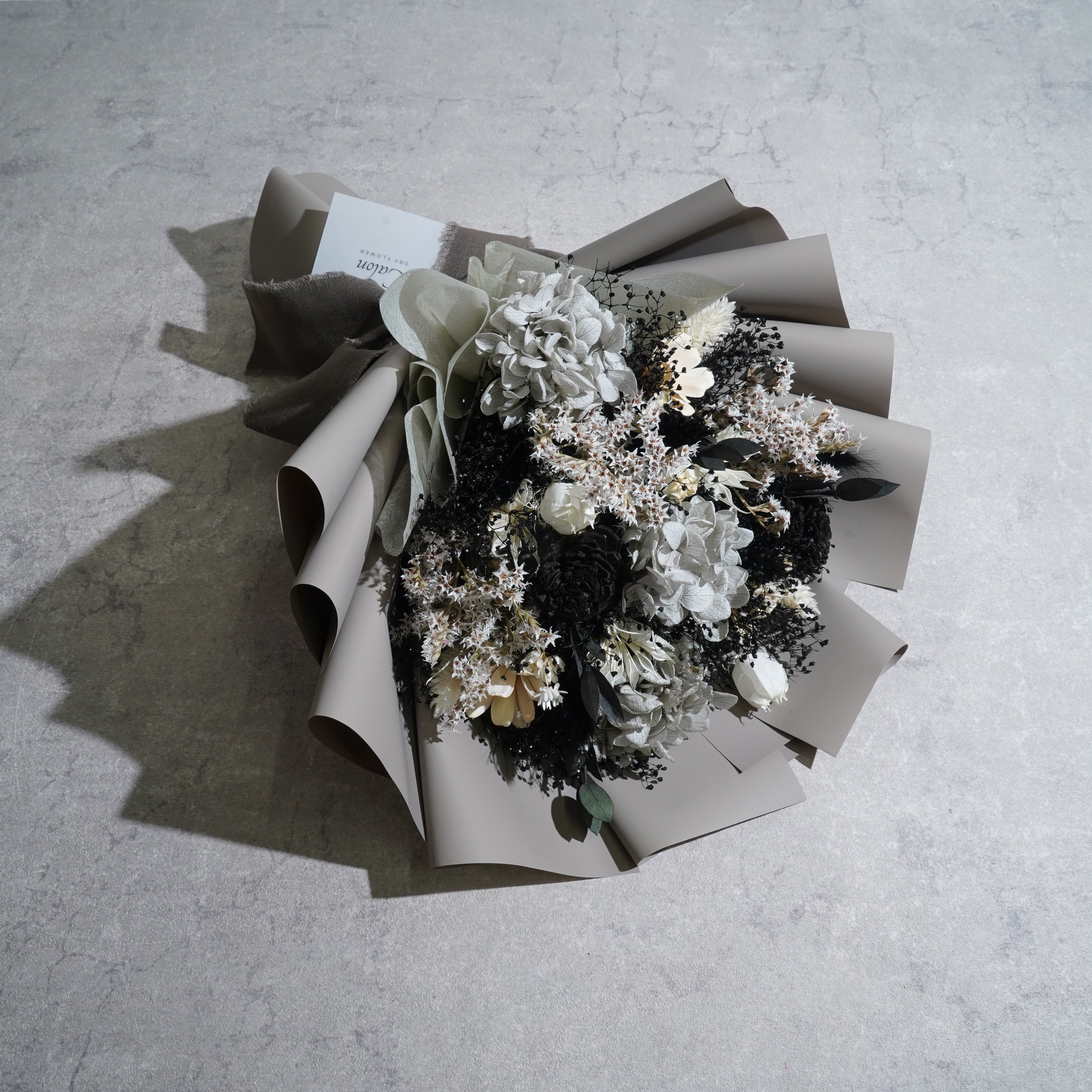 dugudagii スカル　初期作品　現代アート　ドライフラワー　最終値下げ 楽天市場】ドライフラワー 大型送料込み 送料無料 「クーデール