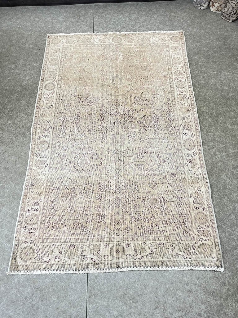 116×186"Croquembouche” ViNTAGE  RUG