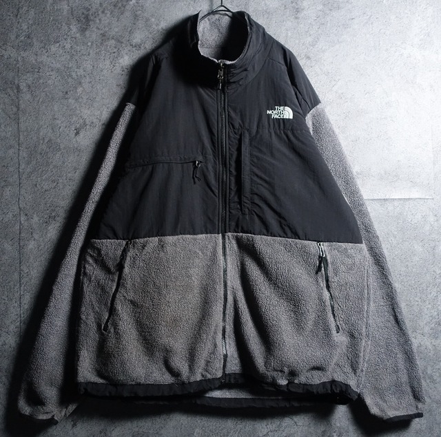 “THE NORTH FACE” Gray & Black Denali Fleece Jacket