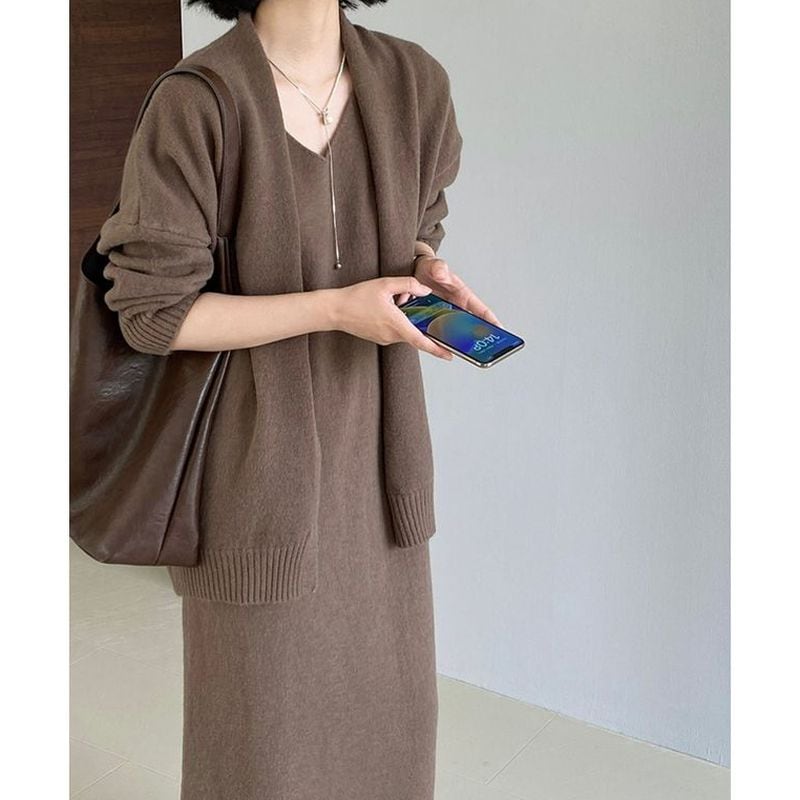 【美品】プリーツプリーズ プリーツ　ロングワンピース ノースリーブ 2サイズ プリーツプリーズ ワンピース ノースリーブ 切替 ドッキング フレア