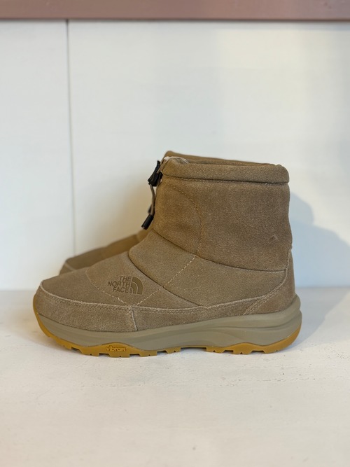 THE NORTH FACE  Nuptse Bootie Short WP Suede (NF52571)