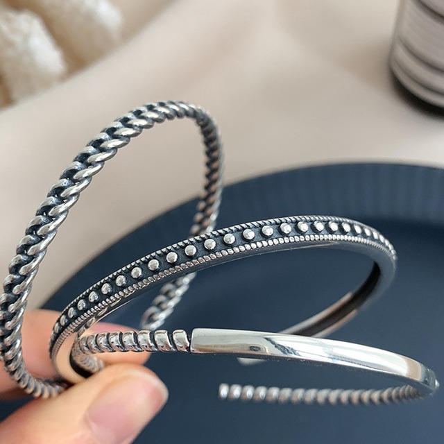 Dot pattern Bangle