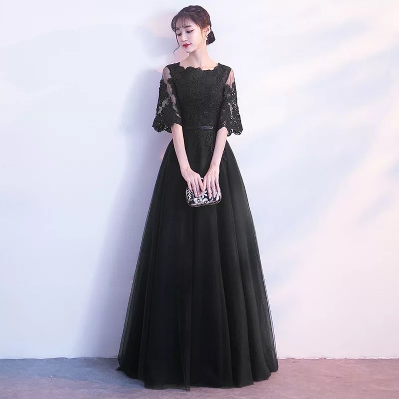 黒ドレス　大きいサイズ