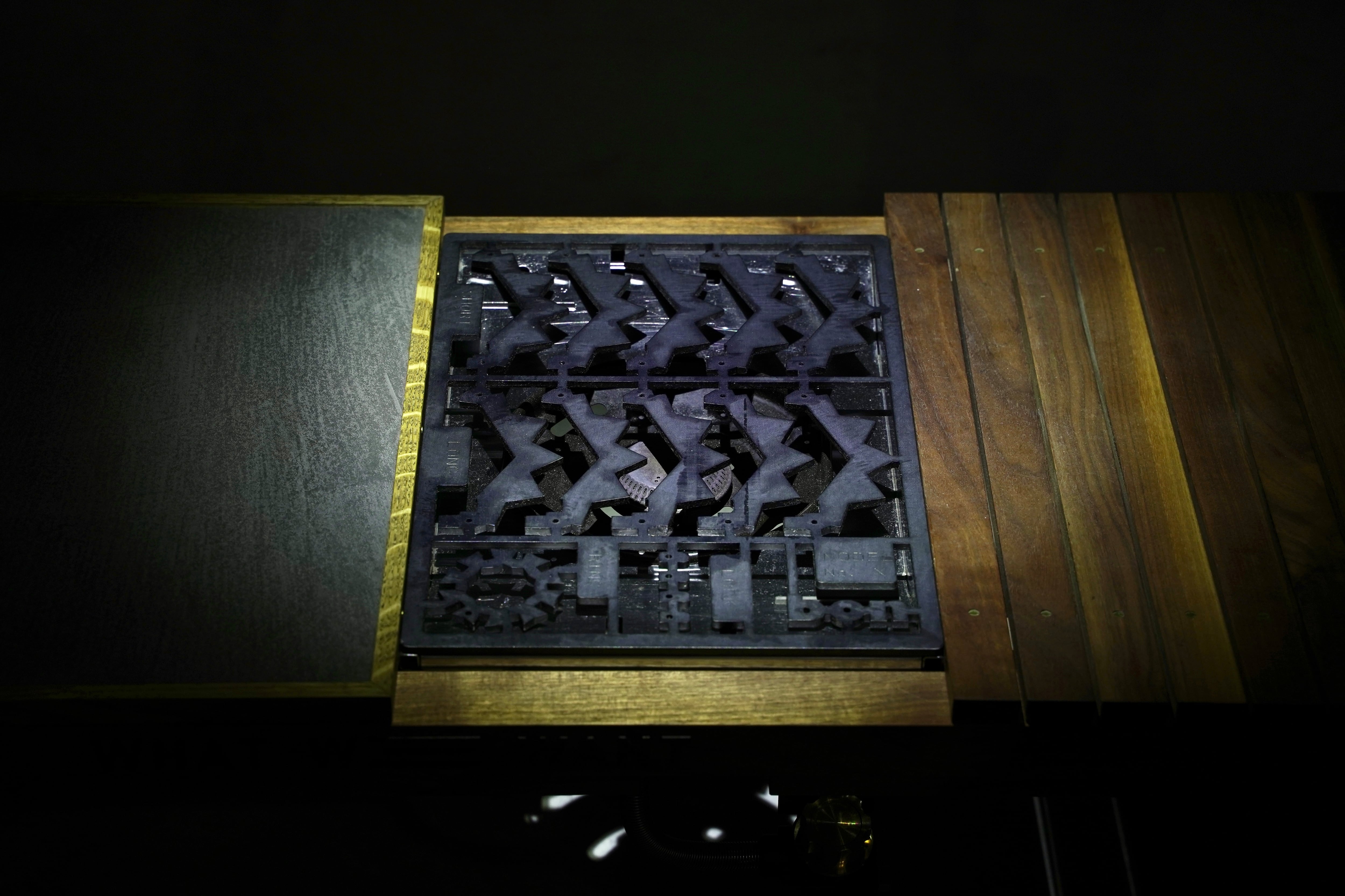 BONBONERO | Geek Field