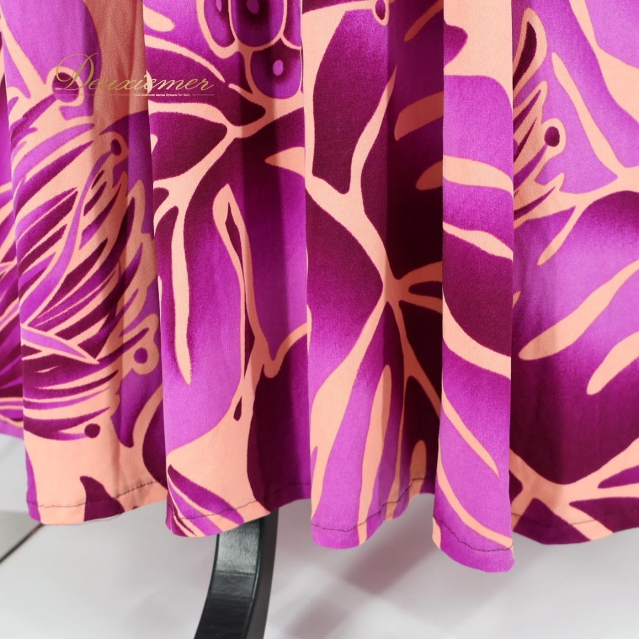 【美品 ハワイ製 フラダンス衣装】パープル CC Fashions ワンピース ドレス 紫 レフア柄 花柄 レース 上品 鮮やか 伸縮 可愛い