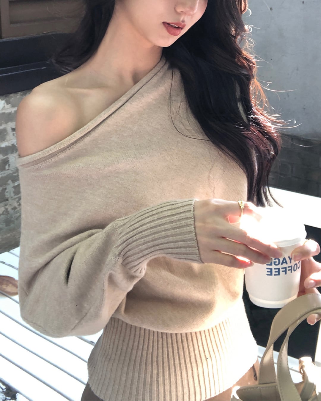 ハーフショルダーニットトップス l5247