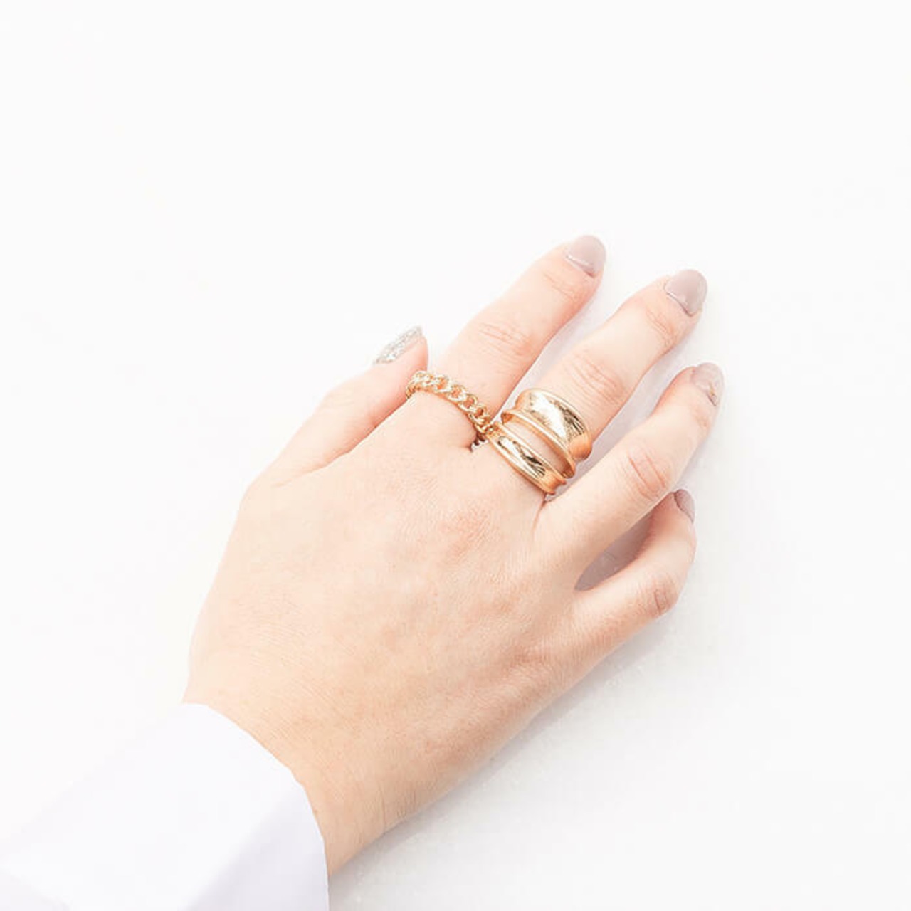 【ネコポス便】ヴィンテージ風ダブルカーブリング(0232)