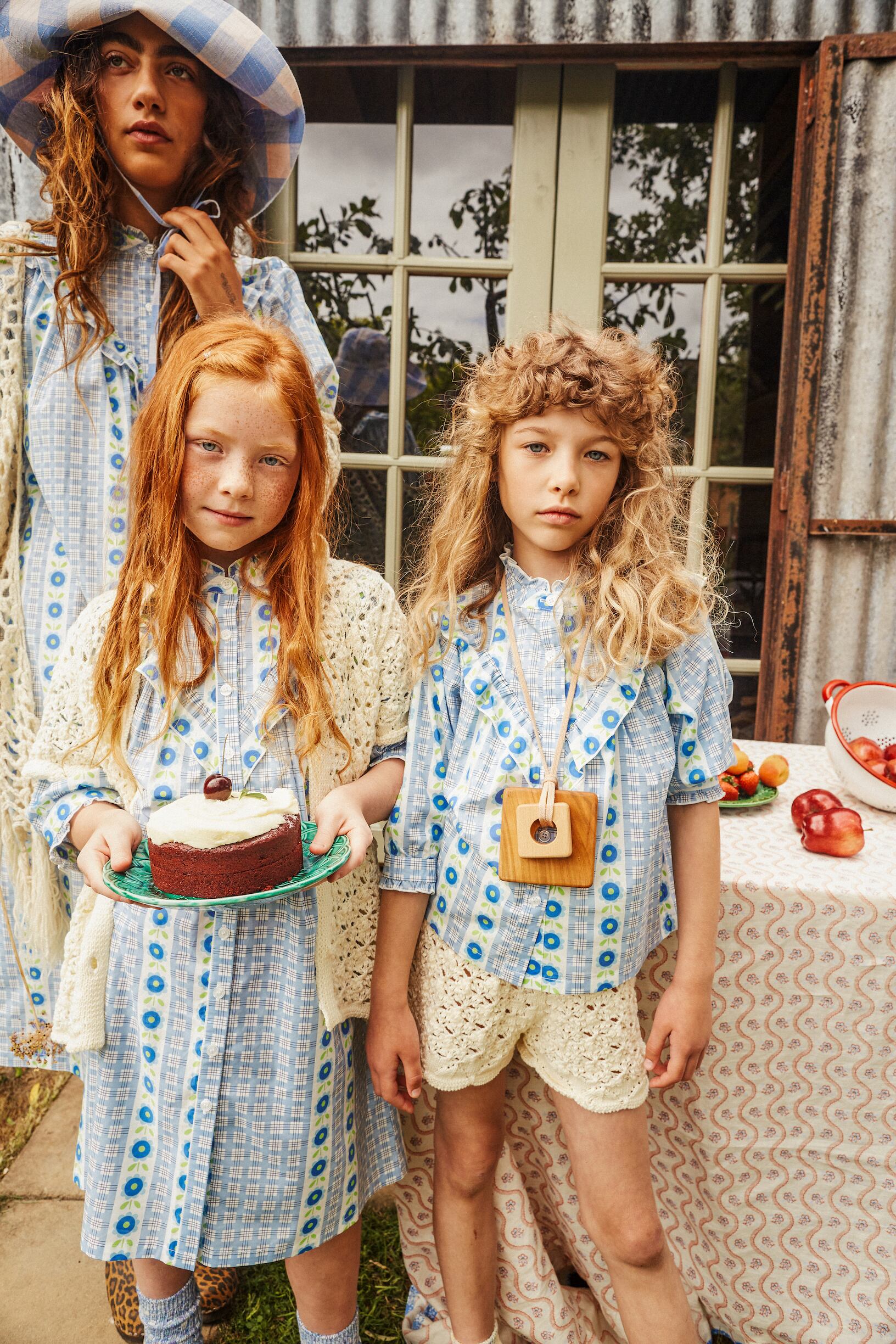 Fish & Kids 24SS 〉 RETRO FLOWERS DRESS / BLUES / | 世界の子供服  